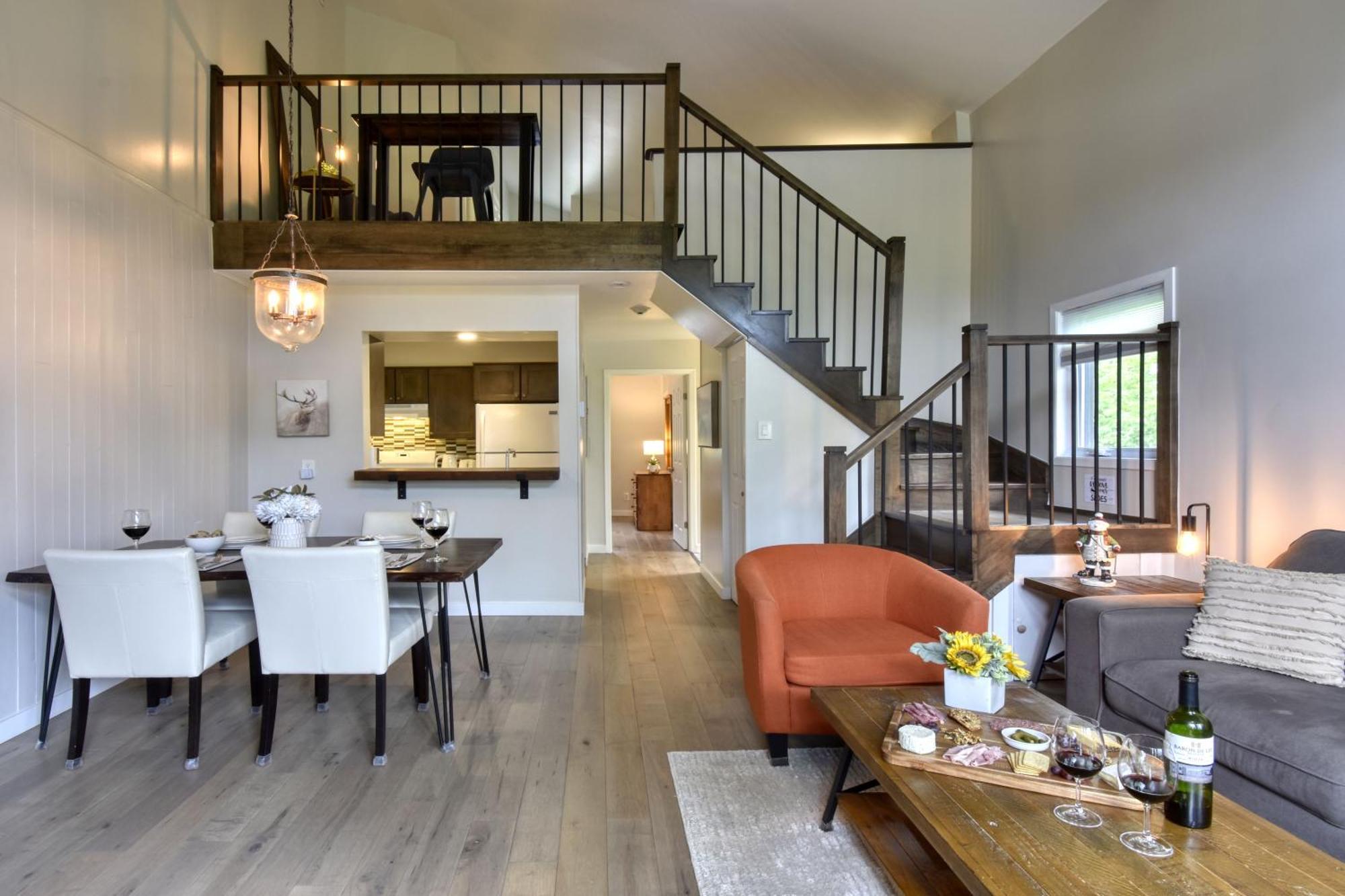 Stunning Condo - View On Lake Tremblant & Mountain Mont-Tremblant Exterior foto